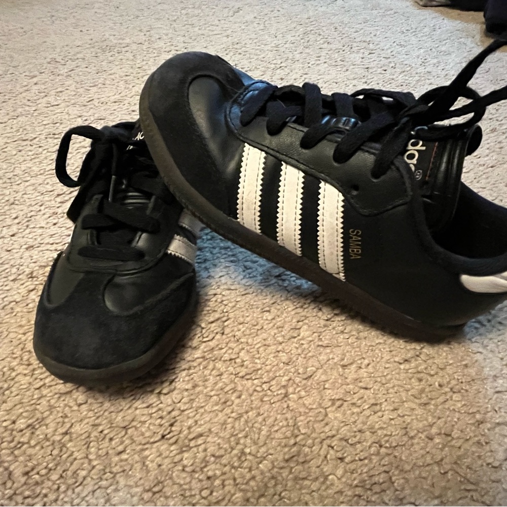 Adidas Sambas, youth size 1. GUC